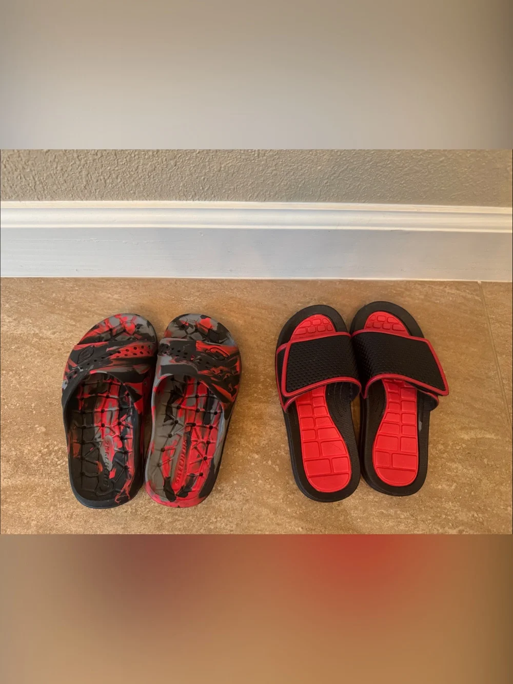 Kids size 11 slides - 2 pair- Red & Black new